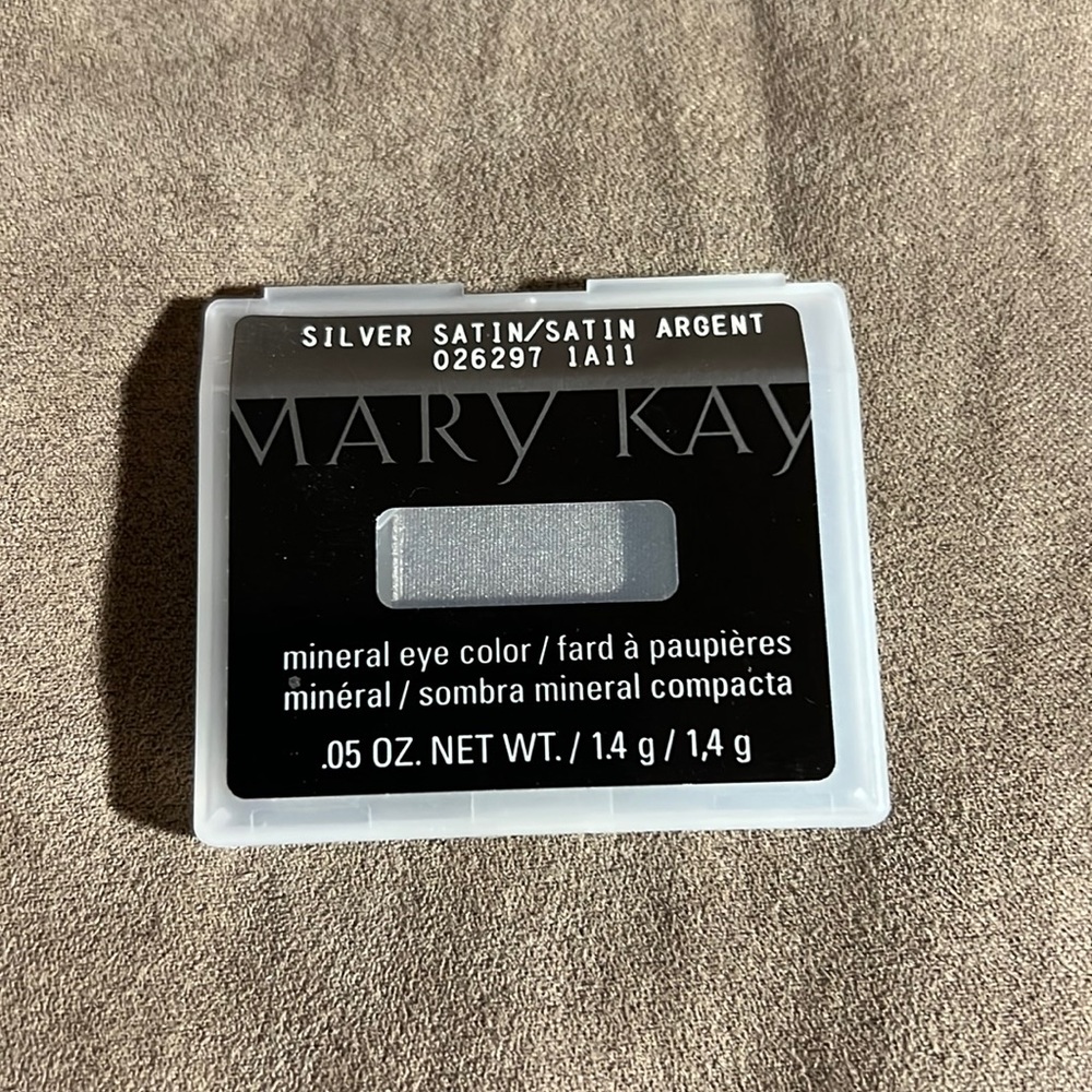 Silver Satin Mary Kay Mineral Eye Color eye shadow New